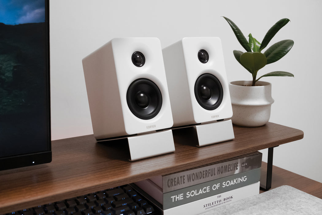 Edifier M60 2.0 Compact Desktop Hi-Res Bluetooth Speaker System - With Stands - White - CM-M60/WHT
